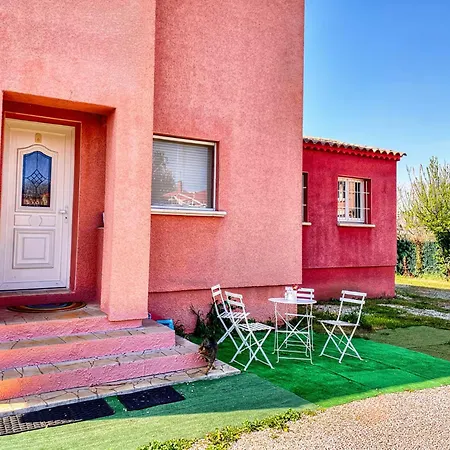 Parenthese Cosy Chez Anastasia Tatil Evi Bagnols-sur-Cèze